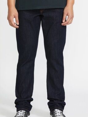 Men’s Volcom Vorta Slim Straight Denim in Size 31x28